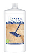 Vit flaska med texten "Bona Wood Floor Refresher" och bild på ett golv som rengörs med en mopp.