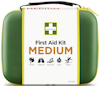Grönt första hjälpen-kit med texten "First Aid Kit Medium". Innehåller ikoner för olika skador och har en gul dragkedja.