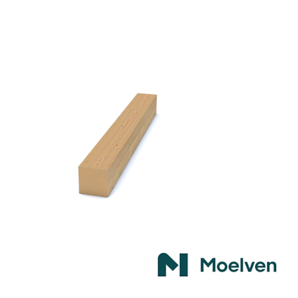 Träbalk i naturfärgad träfinish, Moelven-logotyp i nedre högra hörnet.