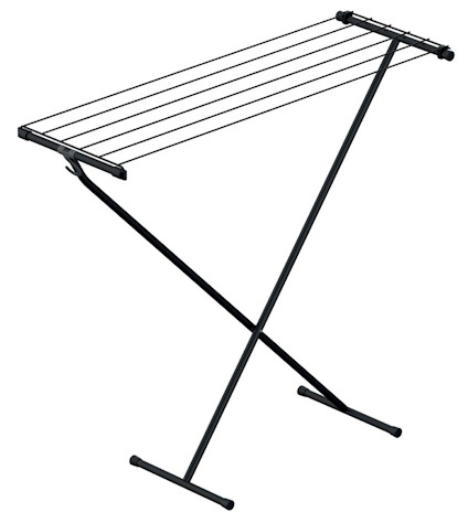 Svart torkstativ med X-formade ben och flera linor för upphängning av tvätt.