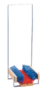 FOTSKRAPA MED PVC-BORSTAR METALLSTATIV - Bjärnums redskapsfabrik