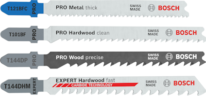 Fyra sticksågblad från Bosch i olika utföranden, med text: "T121BFC Pro Metal thick," "T101BF Pro Hardwood clean," "T144DP Pro Wood precise,"