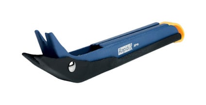 Blå och svart häftborttagare i metall och plast, märkt "Rapid K1".